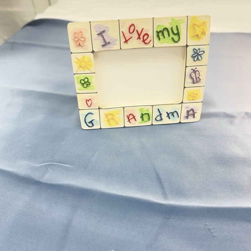 Vintage "I Love My Grandma " Picture Frame Hand Painted Crayon-Style Font